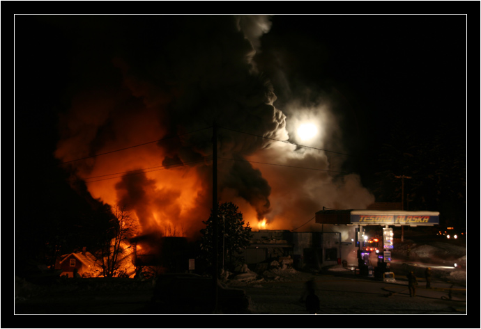 Tesoro Fire 06