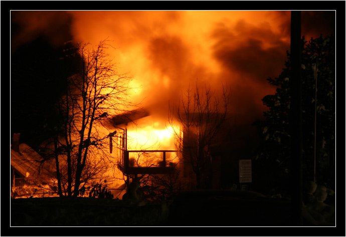 Tesoro Fire 08