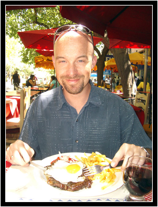 Arlo with his bistec al caballo