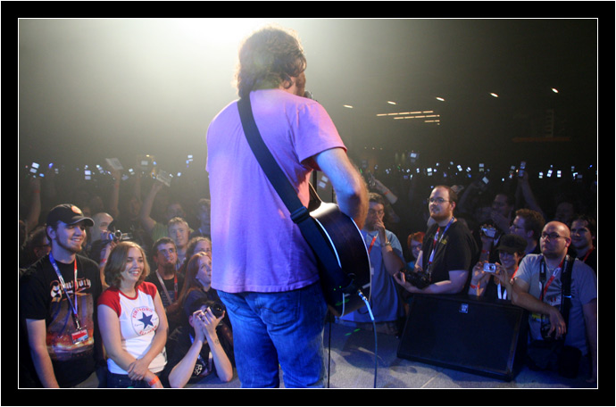 Jonathan Coulton sings Baby Got Back